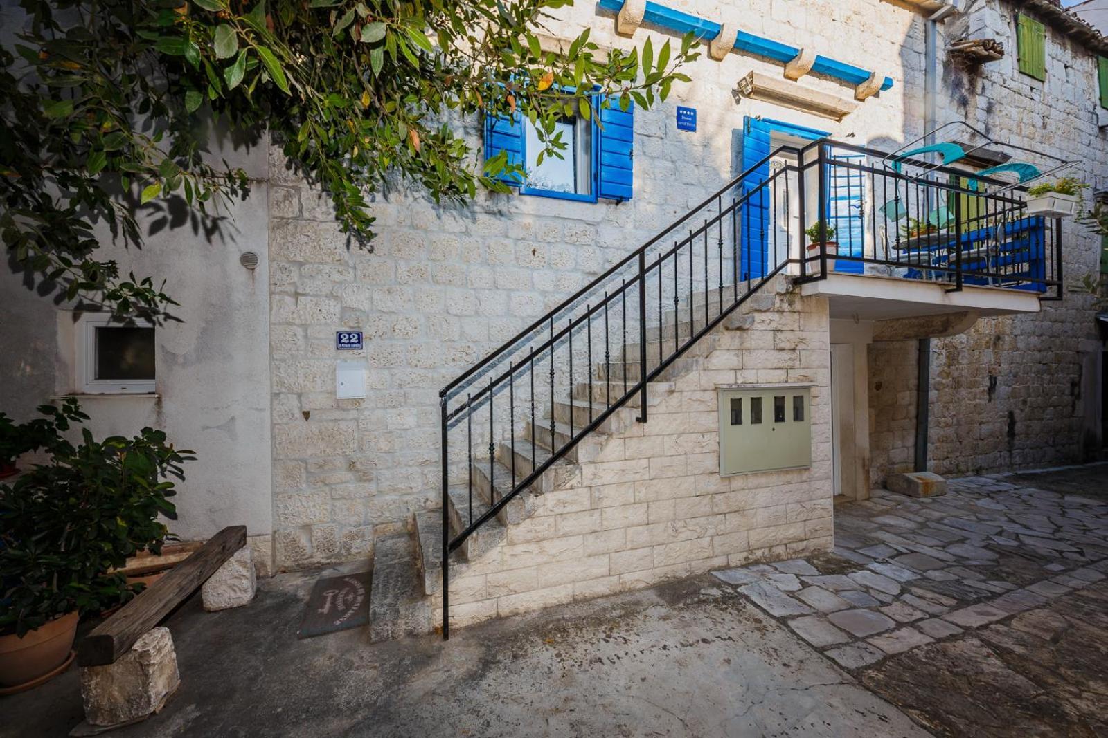 Apartment Rustik Kastela Exterior photo